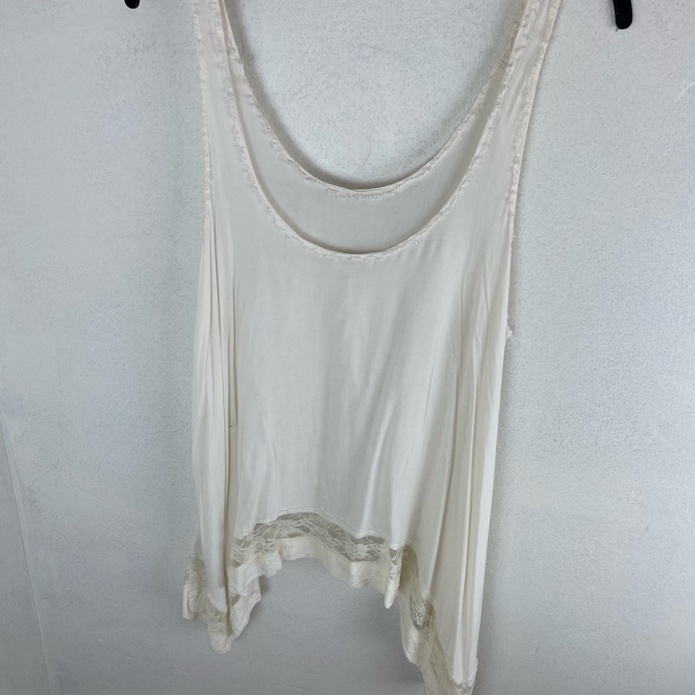 Intimately free People top